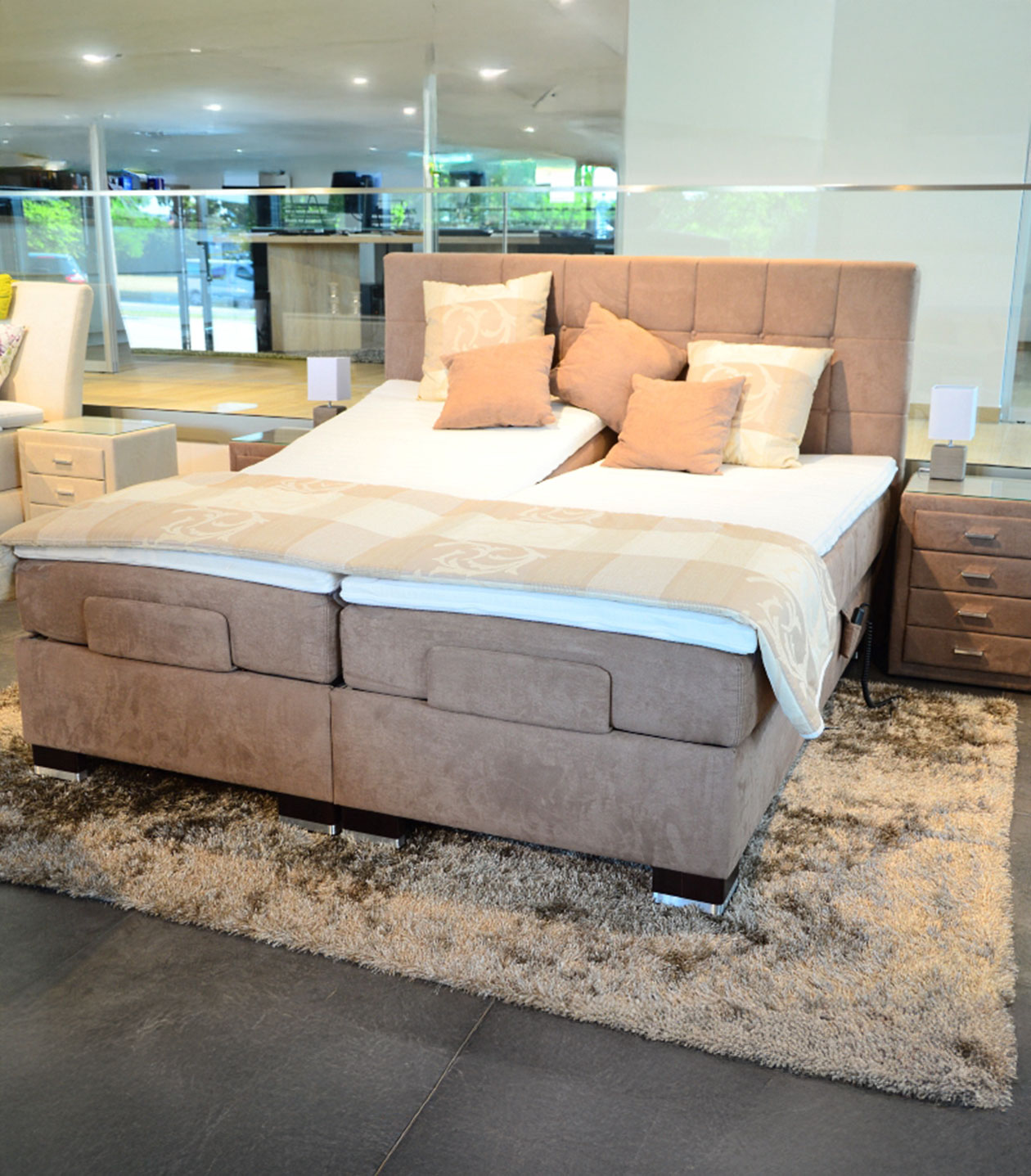 Event Küchen GmbH & Co. KG - Der Familienbetrieb für Küchen & Boxspringbetten