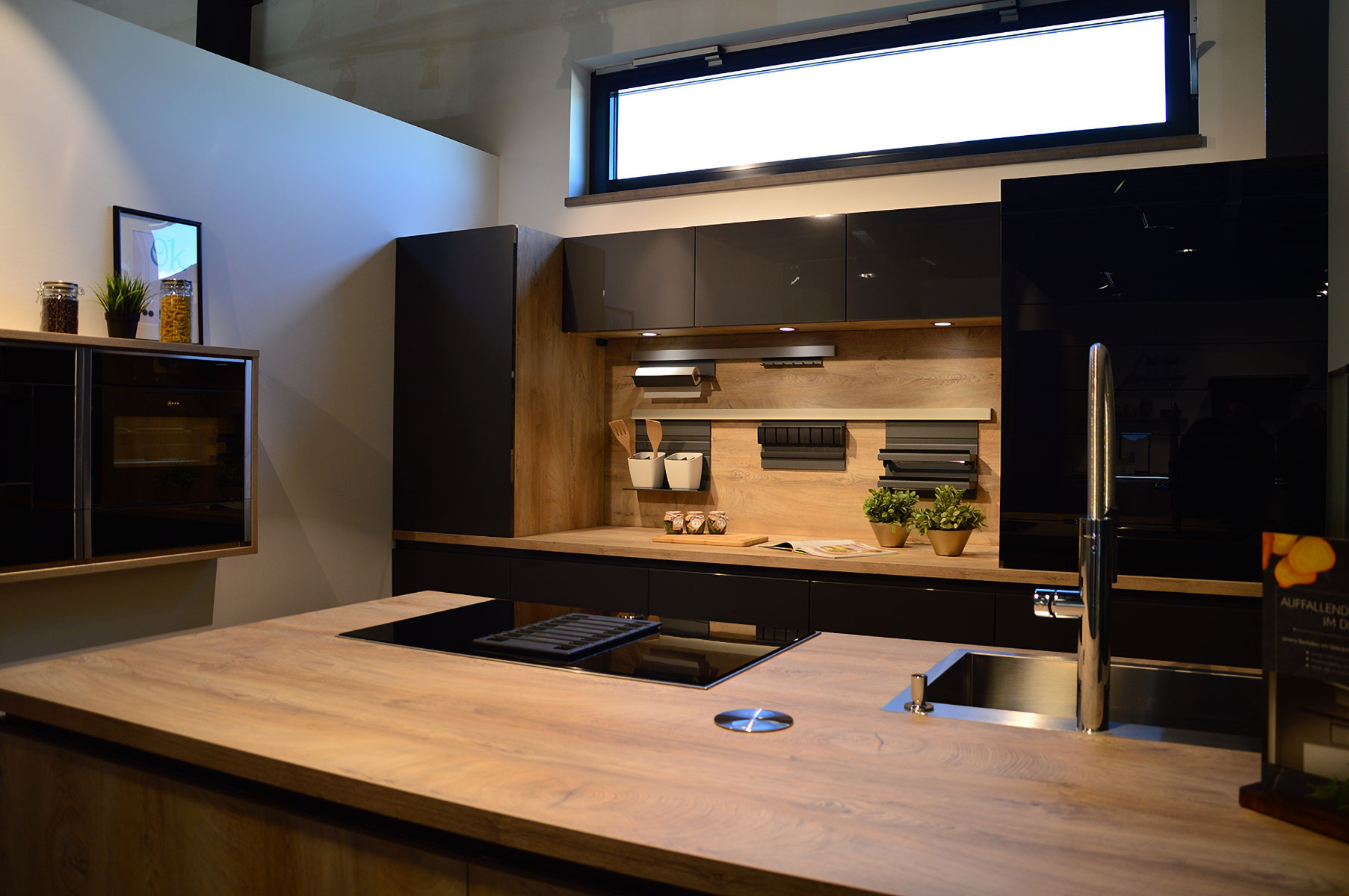 Event Küchen GmbH & Co. KG - Der Familienbetrieb für Küchen & Boxspringbetten