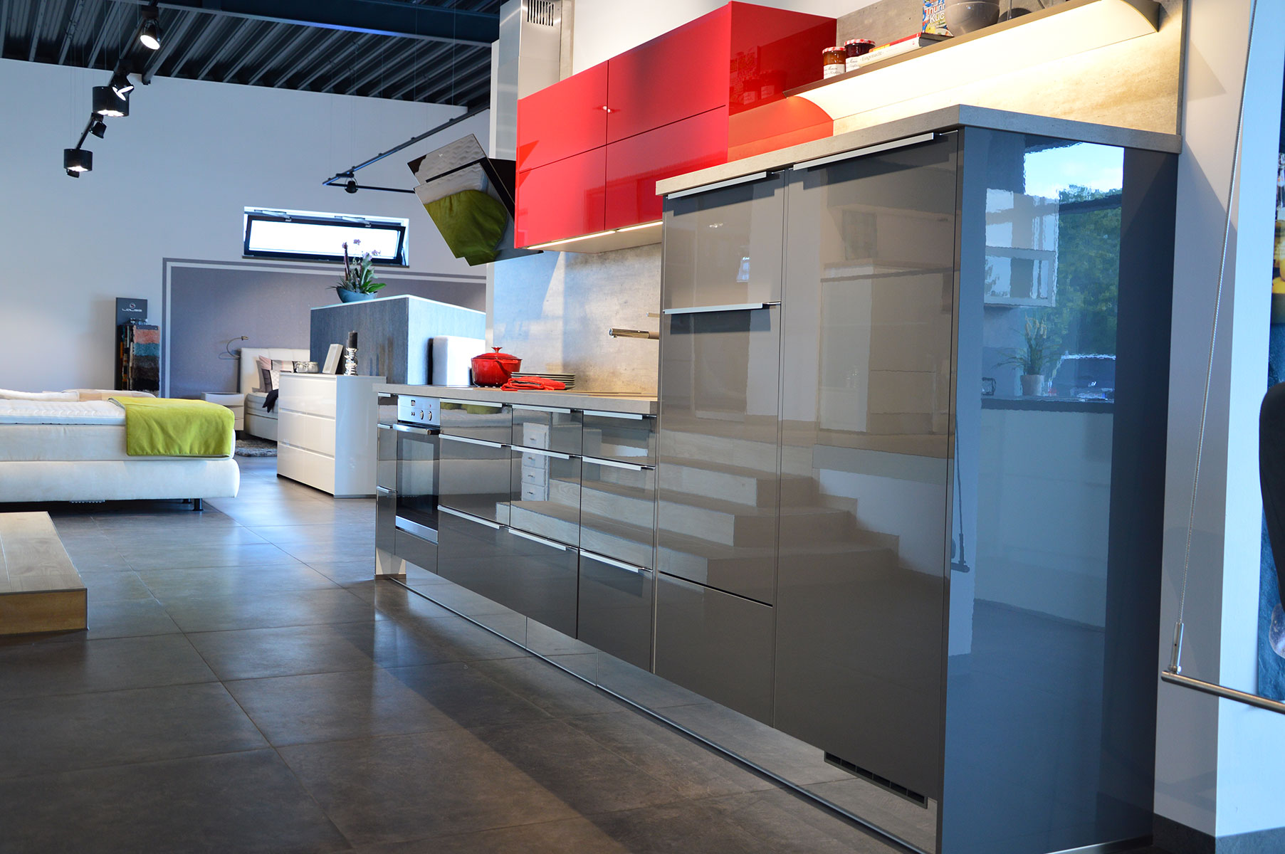 Event Küchen GmbH & Co. KG - Der Familienbetrieb für Küchen & Boxspringbetten